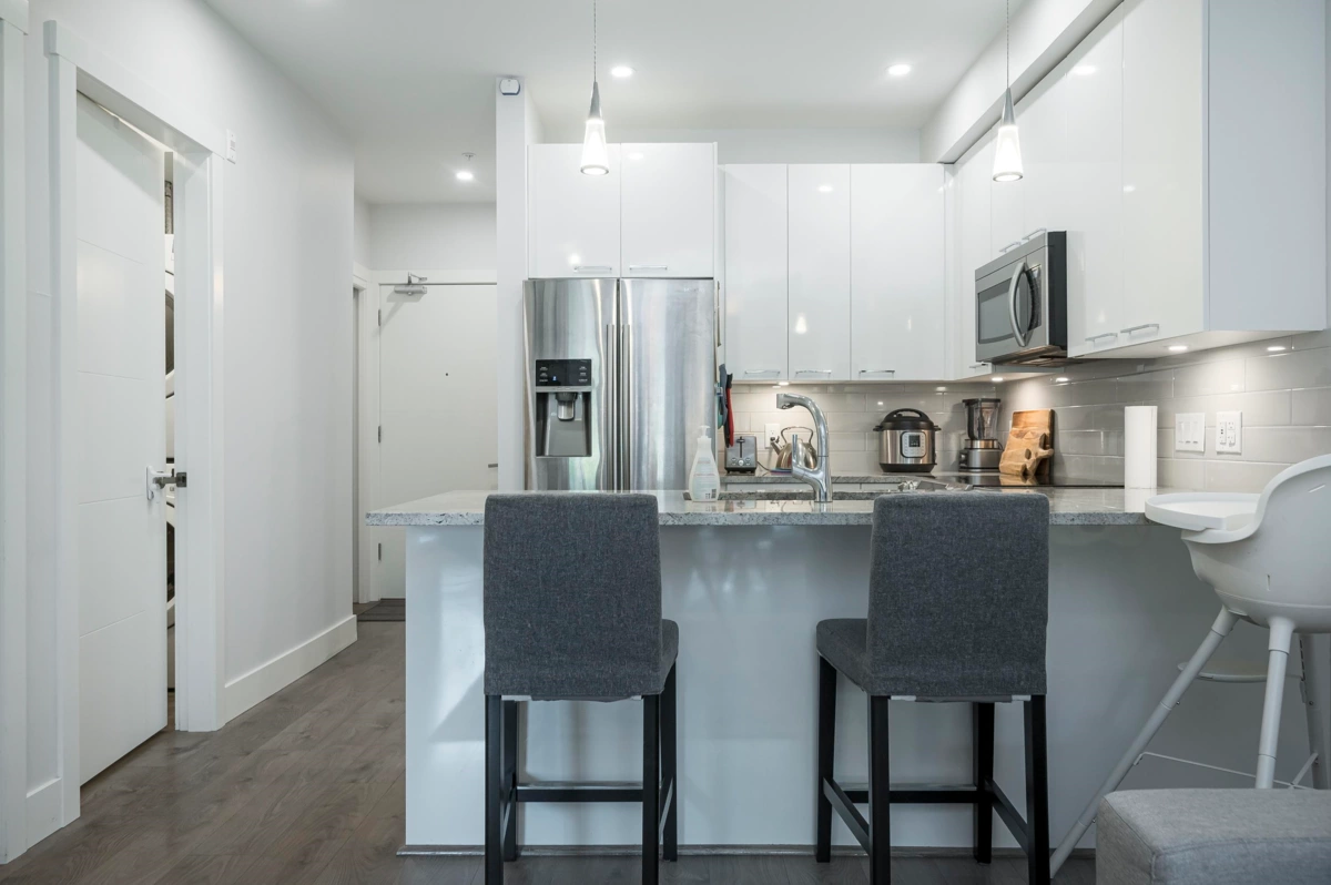 Kitchen Photo of 111 20175 53 Avenue, Langley, BC