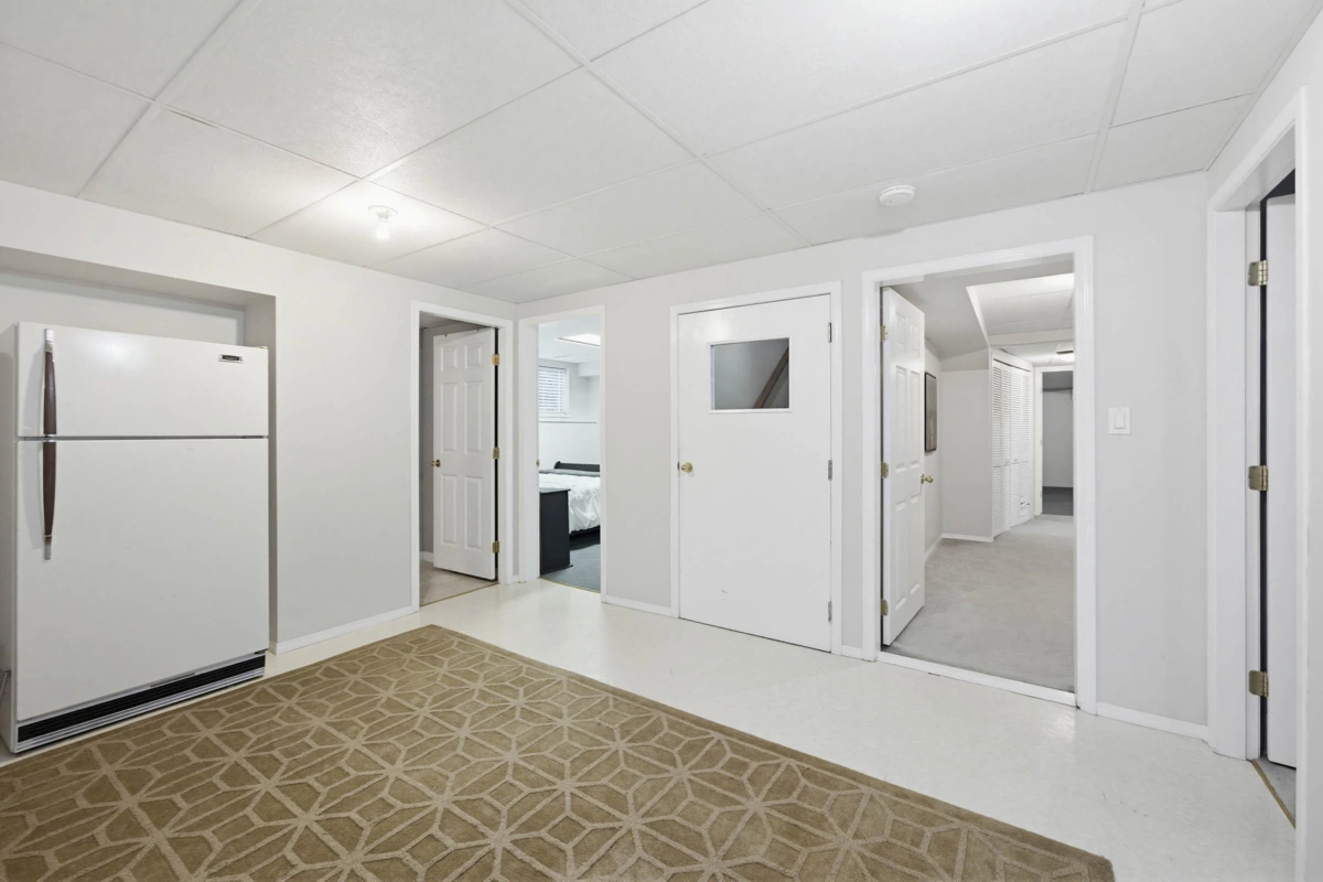 Mudroom Photo of 19475 116b Avenue, Pitt Meadows, BC