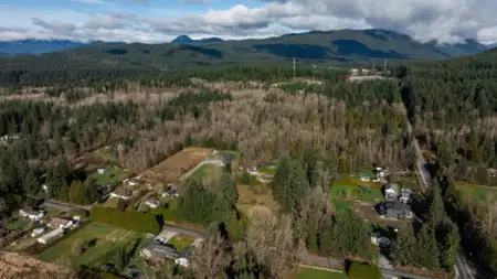 25537 130 Avenue, Maple Ridge, BC