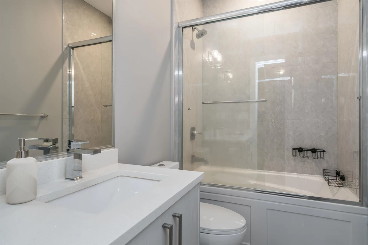 Aerial View of 16739 16a Avenue, Surrey, BC