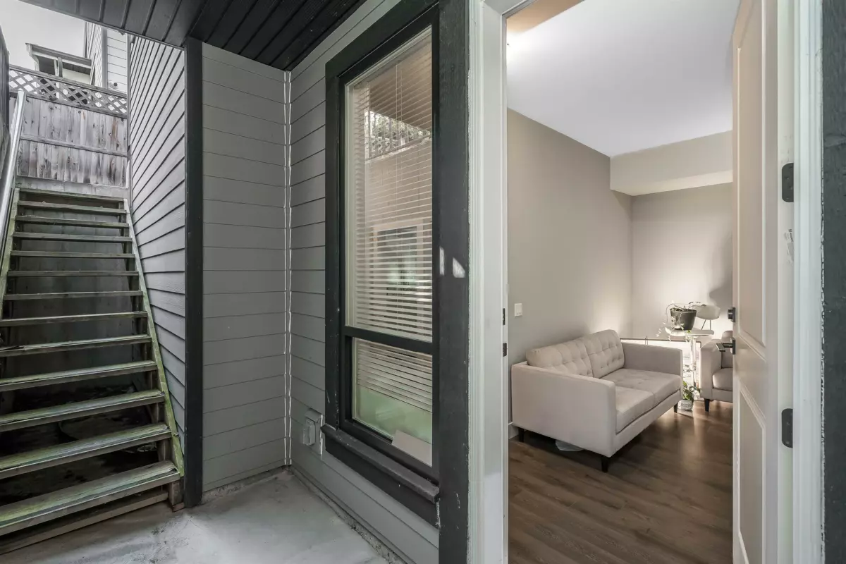 Garden / Landscaping Photo of 16739 16a Avenue, Surrey, BC