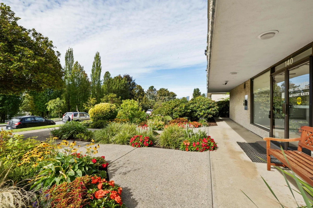 Garden / Landscaping Photo of 601 140 E Keith Road, North Vancouver, BC
