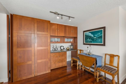 Kitchen Island Photo of 601 140 E Keith Road, North Vancouver, BC
