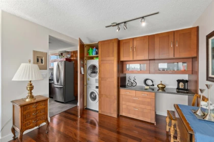 Kitchen Photo of 601 140 E Keith Road, North Vancouver, BC