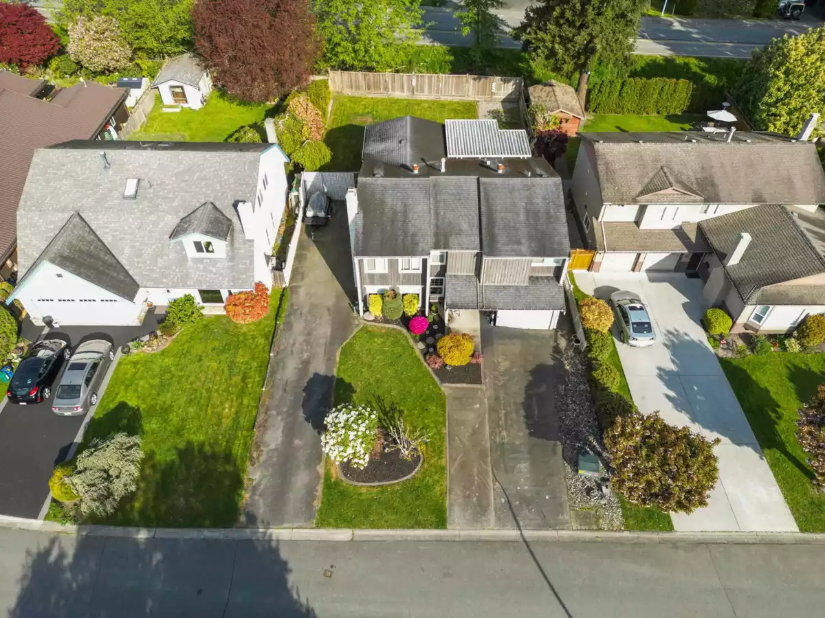 Community Amenities Photo (Clubhouse) of 5405 Chamberlayne Avenue, Delta, BC