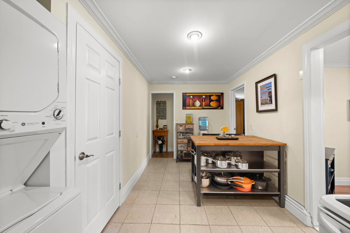 Garage Interior Photo of 5405 Chamberlayne Avenue, Delta, BC