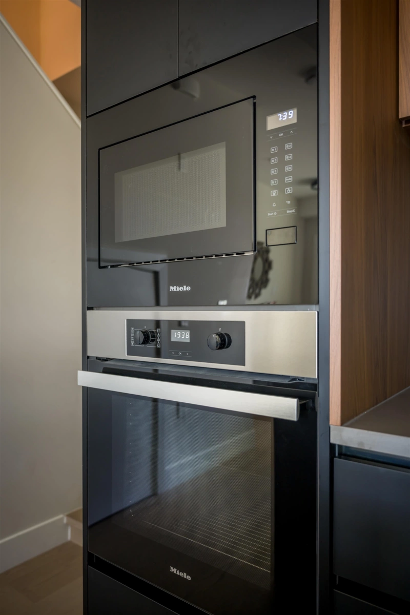 Kitchen Photo of 135 W 41st Avenue, Vancouver, BC