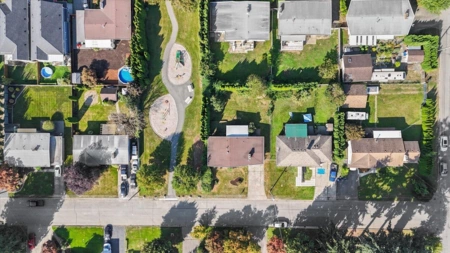 Aerial View of 45415 Barton Avenue, Chilliwack, BC