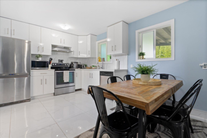 Primary Bedroom Photo of 45415 Barton Avenue, Chilliwack, BC