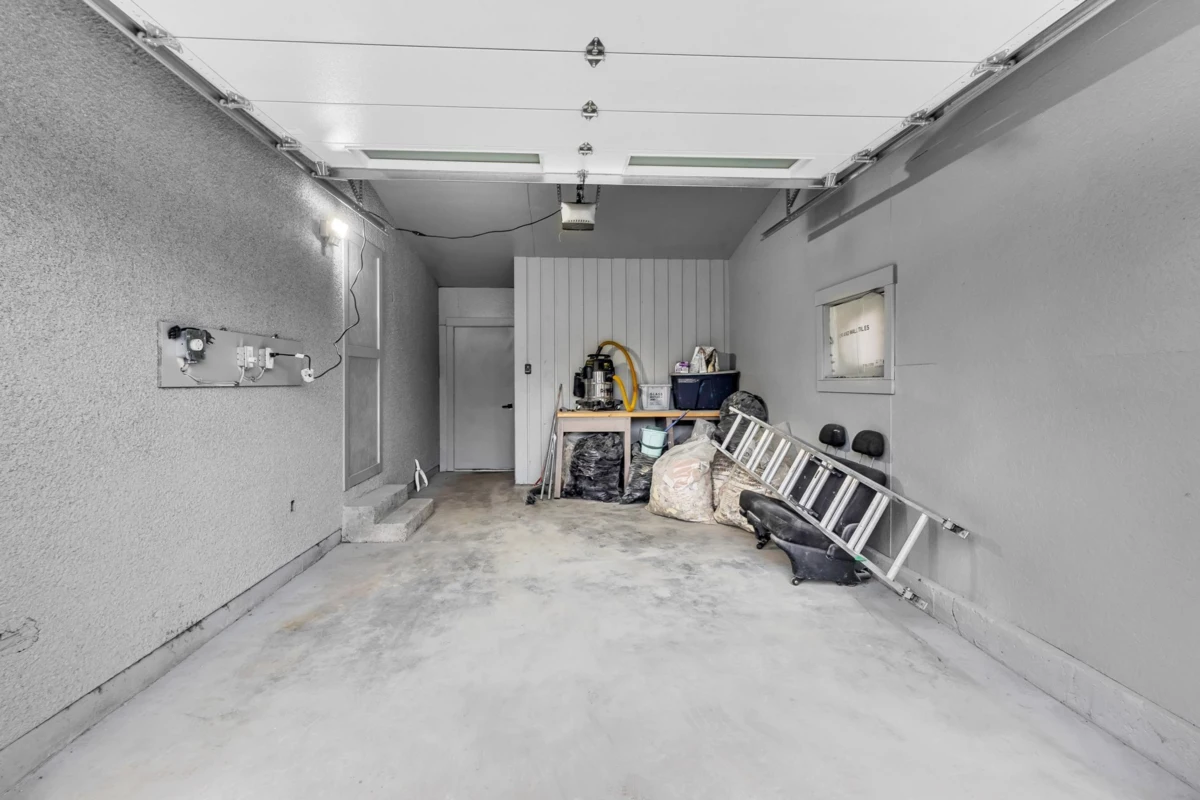 Bedroom 4 Photo of 45122 Balmoral Avenue, Chilliwack, BC