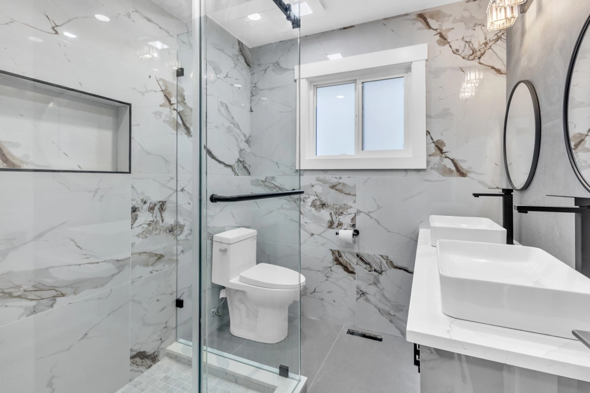 Kitchen Island Photo of 45122 Balmoral Avenue, Chilliwack, BC