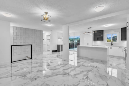 45122 Balmoral Avenue, Chilliwack, BC, Chilliwack — Single Family Residence for sale