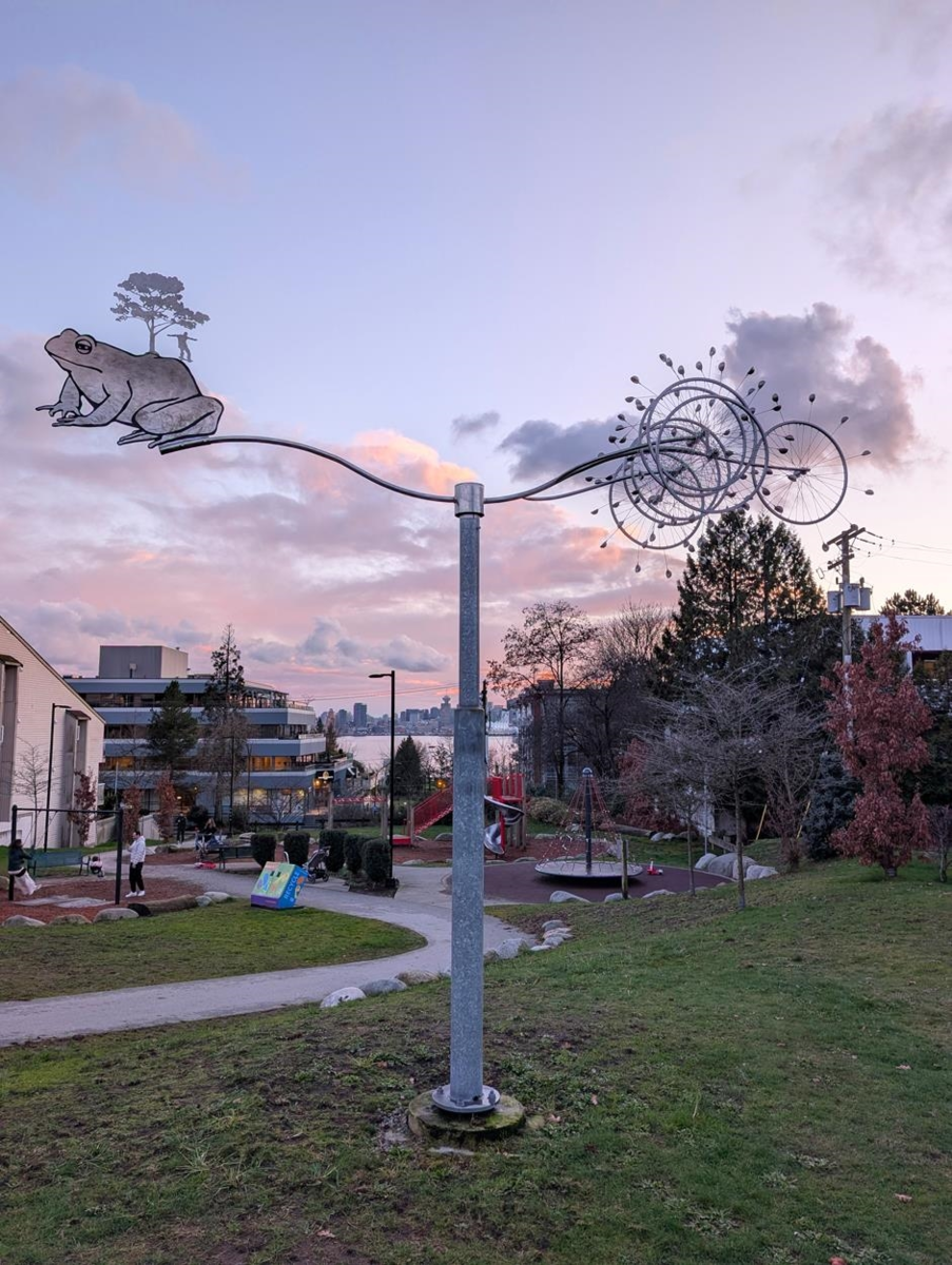 Outdoor Deck Photo of 105 275 W 2nd Street, North Vancouver, BC