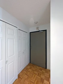 Primary Bathroom Photo of 105 275 W 2nd Street, North Vancouver, BC