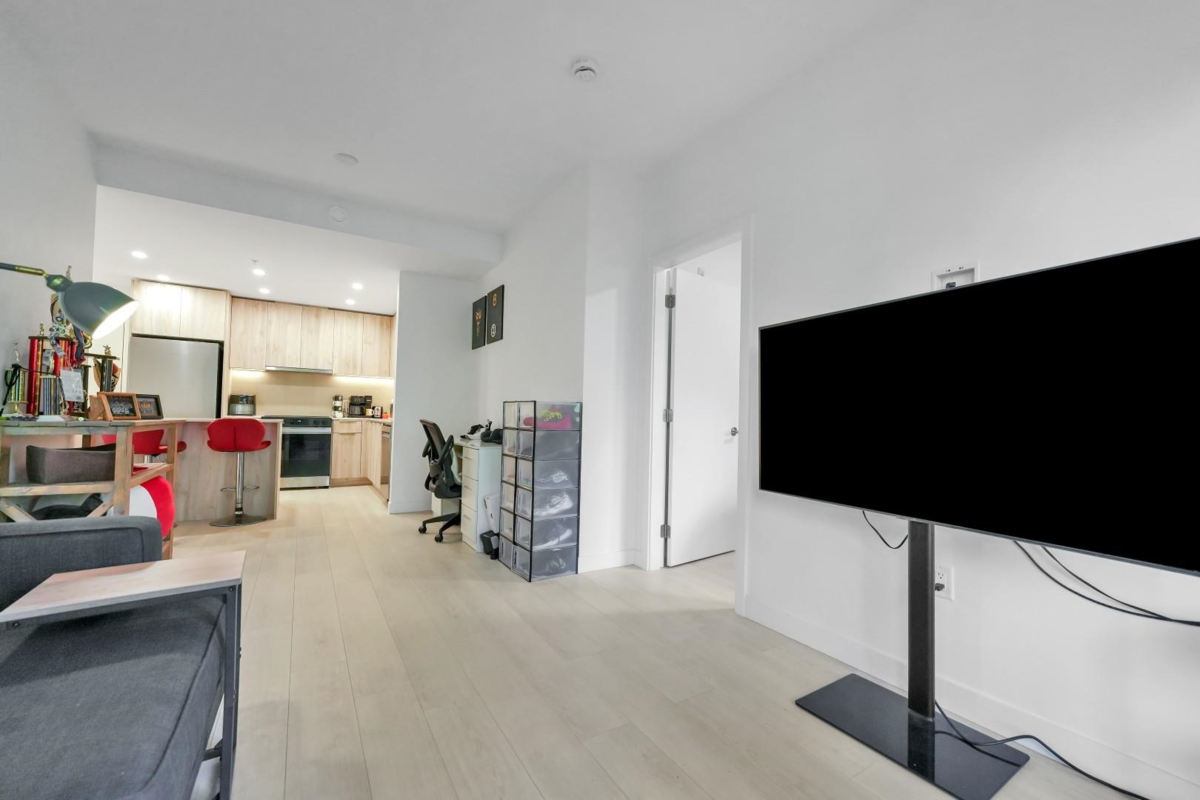 Office / Den Photo of 409 3596 Malsum Drive, North Vancouver, BC