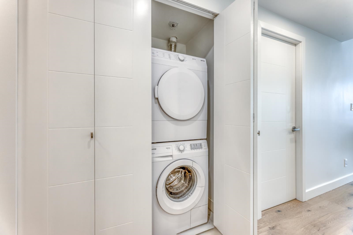 Bedroom 2 Photo of 1001 588 Broughton Street, Vancouver, BC