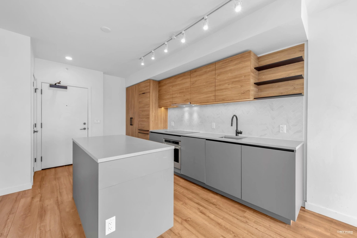 Bedroom 2 Photo of 907 13428 105 Avenue, Surrey, BC