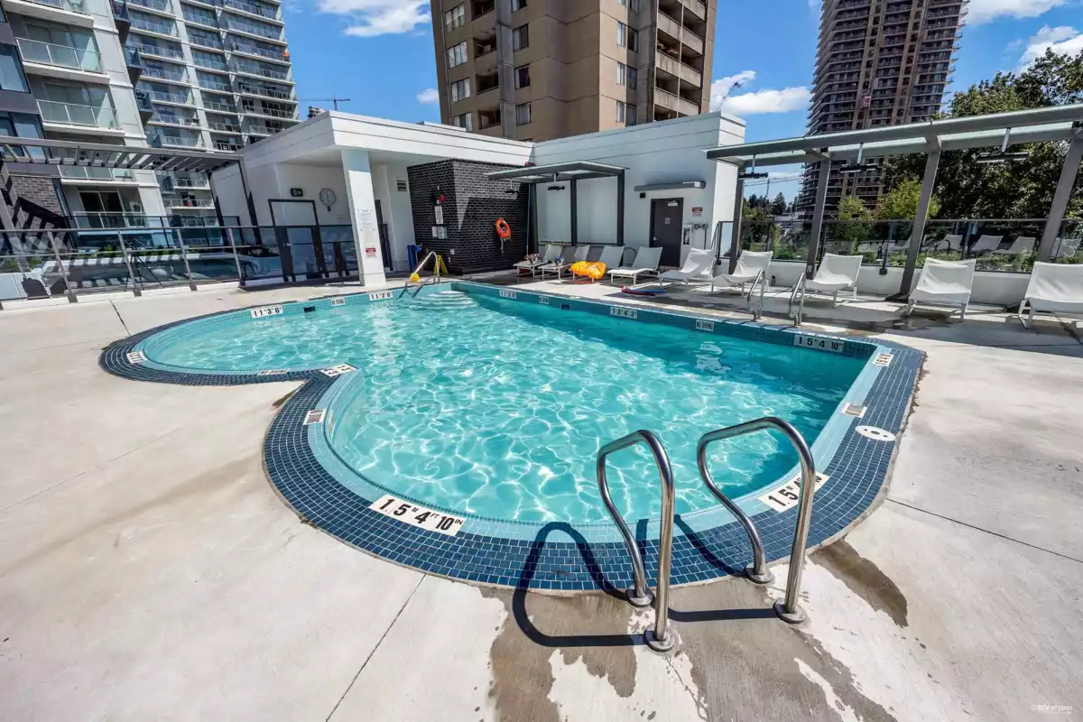 Outdoor Kitchen Photo of 907 13428 105 Avenue, Surrey, BC