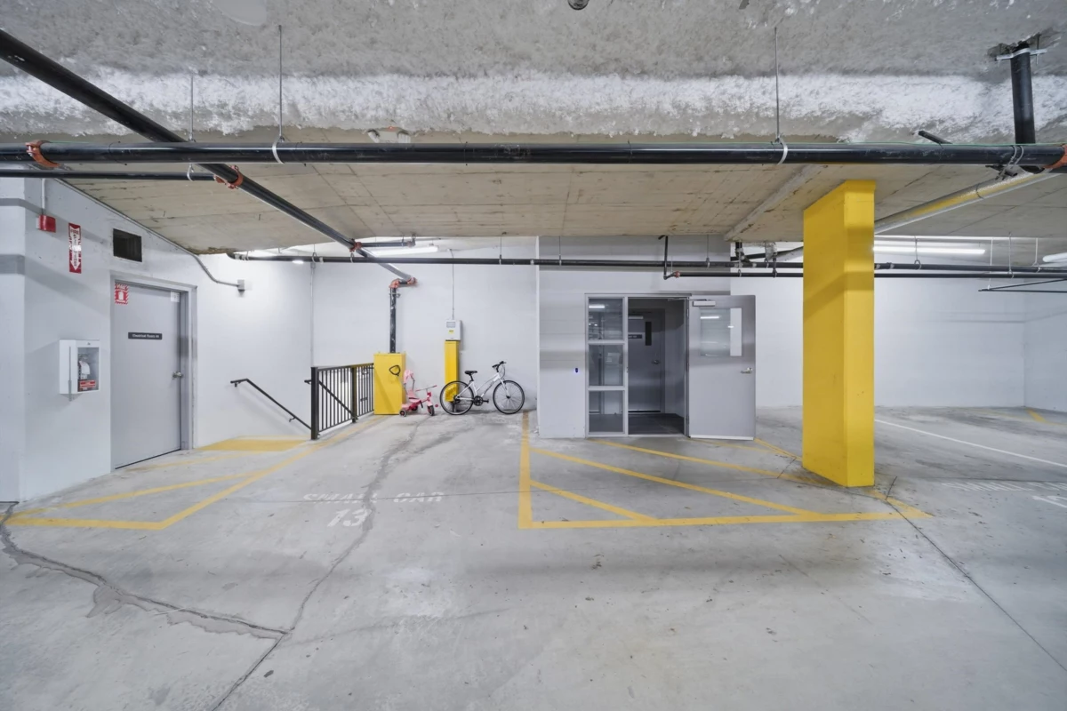 Hot Tub / Spa Photo of 104 16528 24a Avenue, Surrey, BC