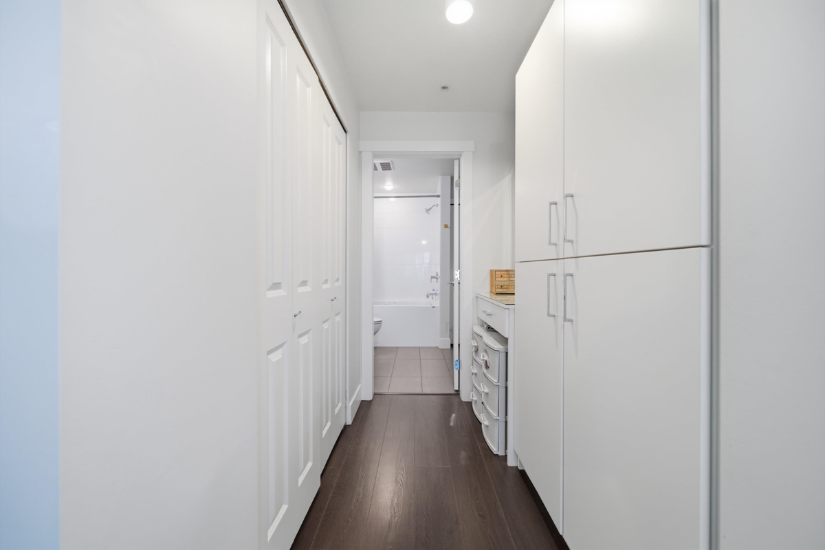 Loft / Bonus Room Photo of 104 16528 24a Avenue, Surrey, BC