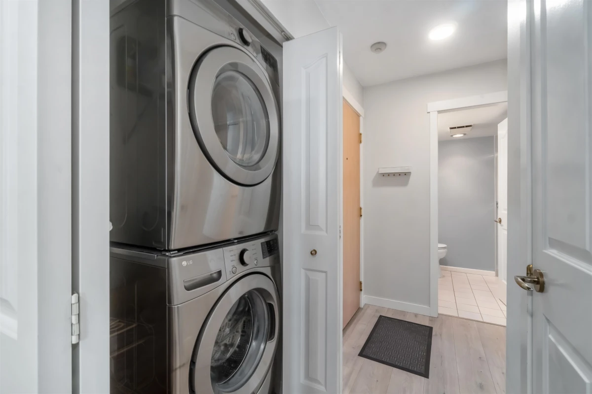 Office / Den Photo of 440 7288 Acorn Avenue, Burnaby, BC