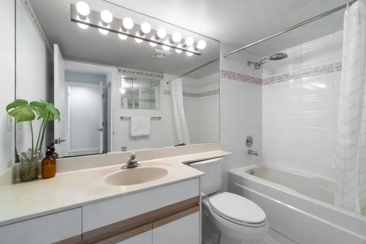 Primary Bedroom Photo of 440 7288 Acorn Avenue, Burnaby, BC