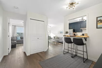 203 202 Mowat Street, New Westminster, BC, Uptown NW — 2 bed apartment/condo for sale