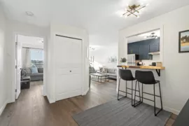 203 202 Mowat Street, New Westminster, BC