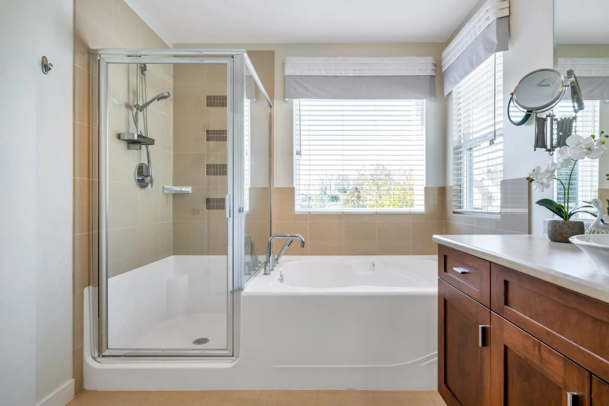 Basement Recreation Room Photo of 9367 Casimir Street, Langley, BC