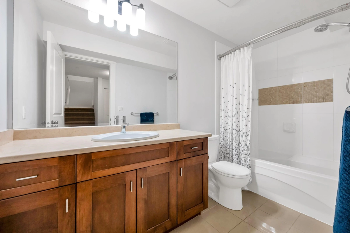 Front Yard Photo of 9367 Casimir Street, Langley, BC