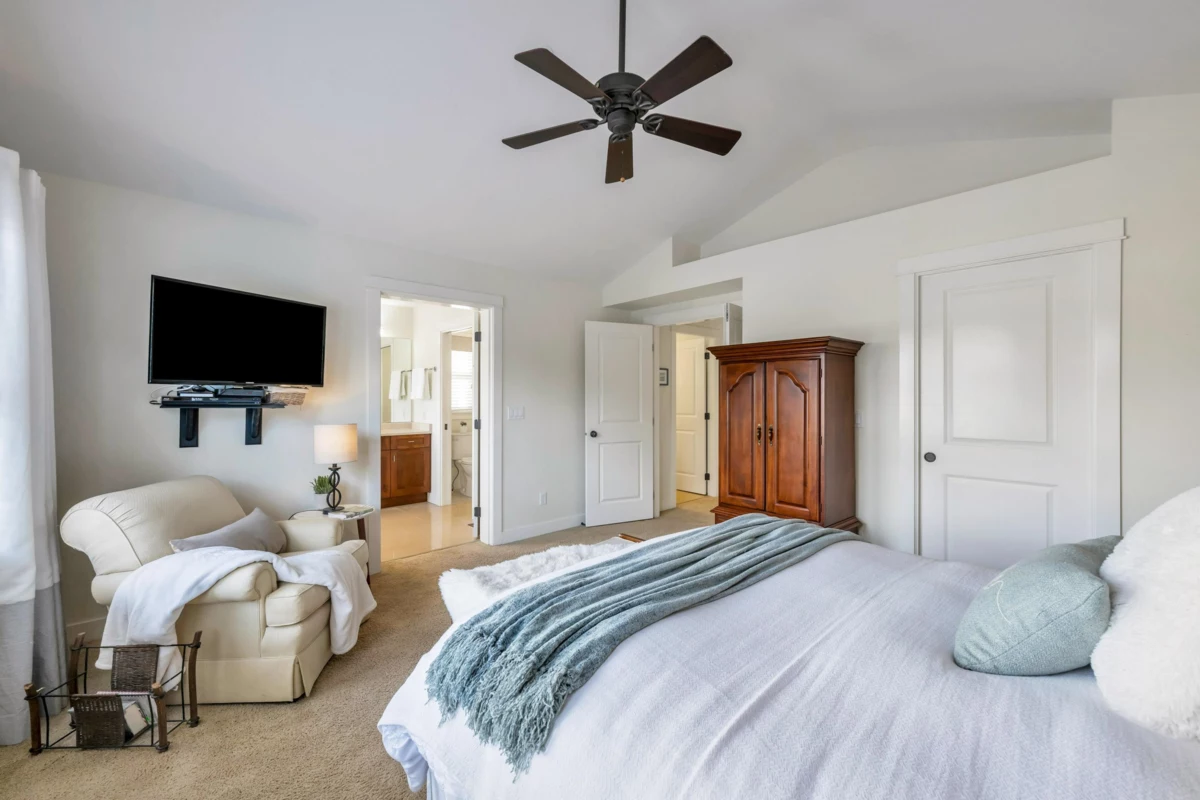 Office / Den Photo of 9367 Casimir Street, Langley, BC