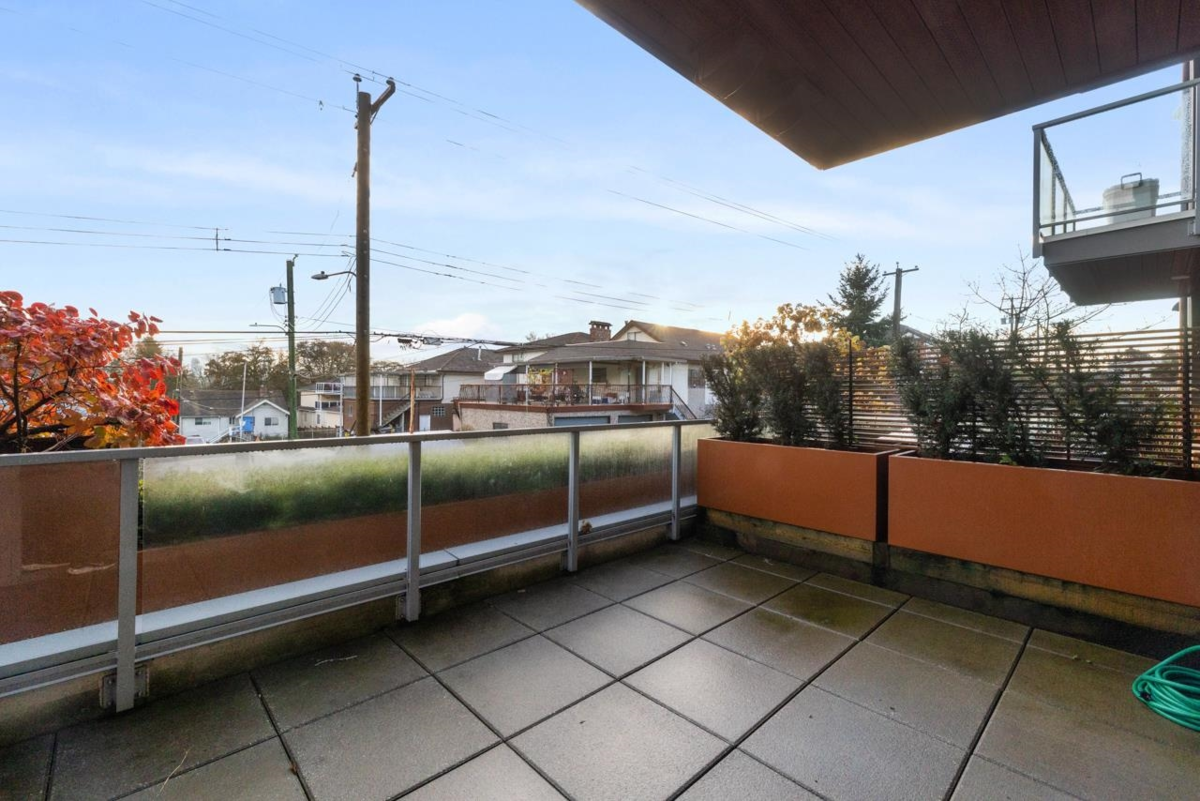 Office / Den Photo of 203 2408 Grant Street, Vancouver, BC