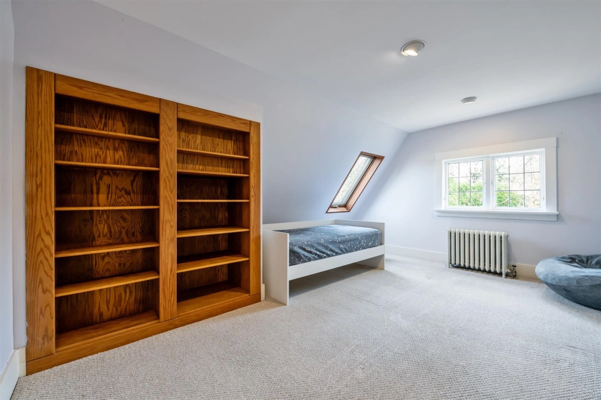 Bedroom 4 Photo of 3737 Pine Crescent, Vancouver, BC
