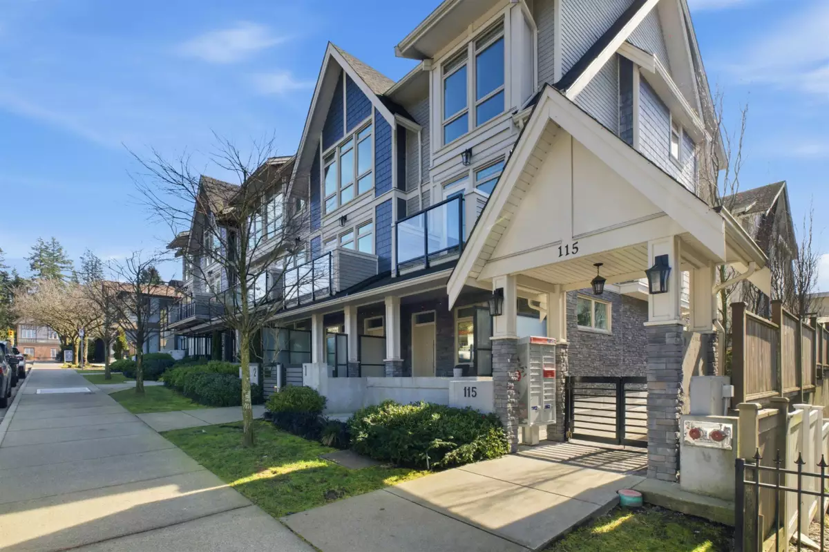 Exterior Front Photo of 1 115 W Queens Road, North Vancouver, BC
