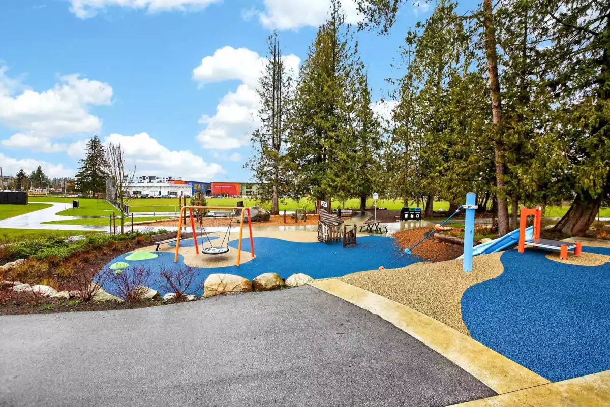 Front Yard Photo of 21 8371 202b Street, Langley, BC