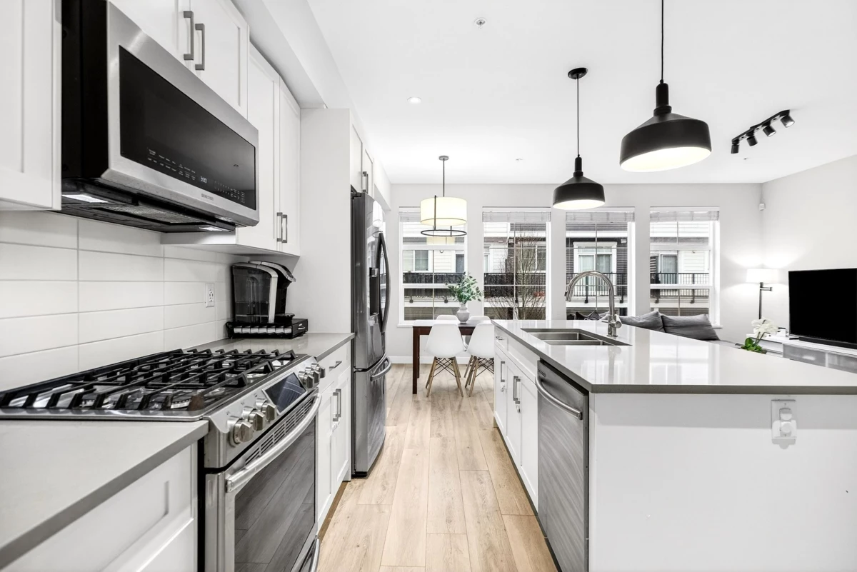 Primary Bathroom Photo of 21 8371 202b Street, Langley, BC