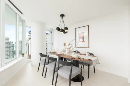 Kitchen Photo of 3505 13768 100th Avenue, Surrey, BC