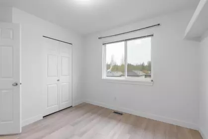 Entry Foyer Photo of 24222 103 Avenue, Maple Ridge, BC