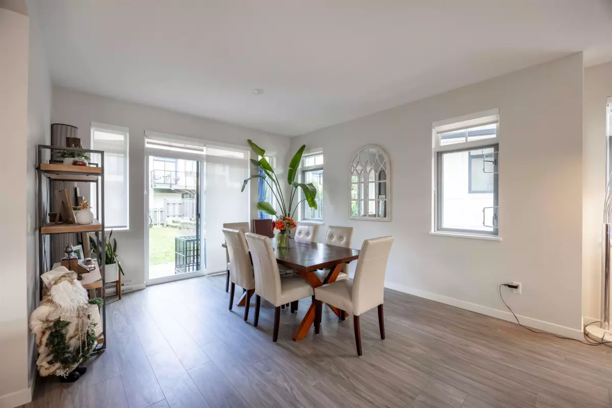 Dining Area Photo of 149 1350 Mitchell Street, Coquitlam, BC