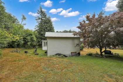 Front Yard Photo of 59 43201 Lougheed Highway, Mission, BC