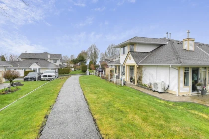Backyard Photo of 35 21138 88 Avenue, Langley, BC