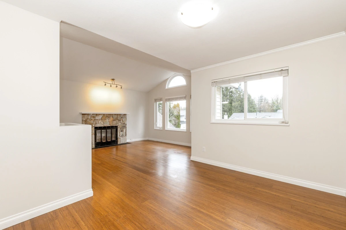 Dining Area Photo of 12533 223 Street, Maple Ridge, BC