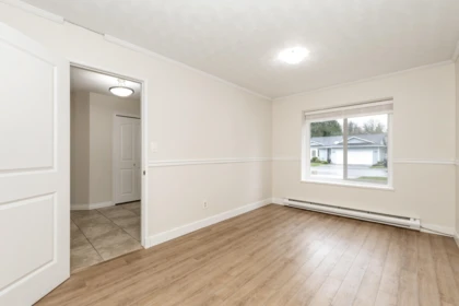Laundry Room Photo of 12533 223 Street, Maple Ridge, BC