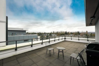 Garden / Landscaping Photo of A504 14468 72 Ave, Surrey, BC