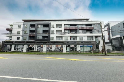 Hot Tub / Spa Photo of A504 14468 72 Ave, Surrey, BC