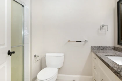 Hallway Photo of 3147 139 Street, Surrey, BC