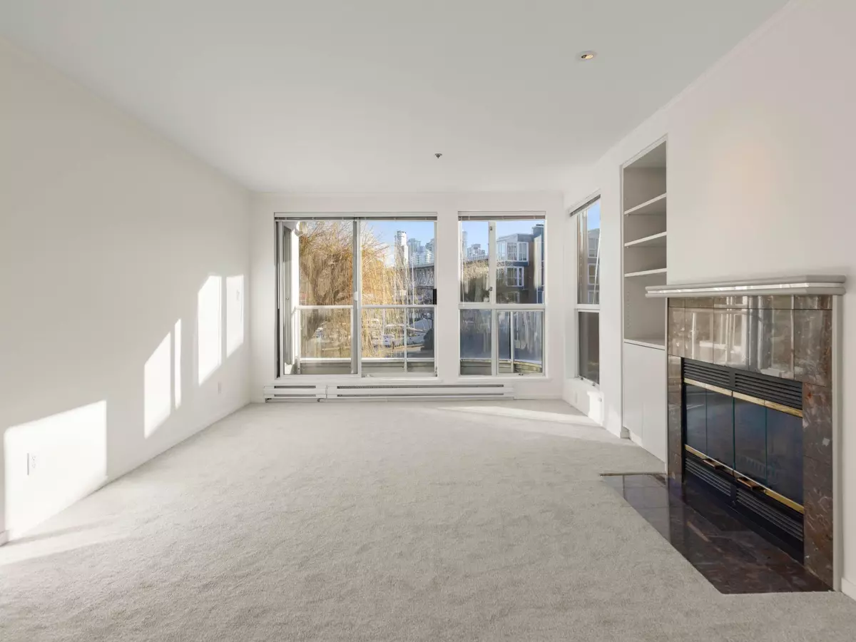 Dining Area Photo of 202 1551 Mariner Walk, Vancouver, BC