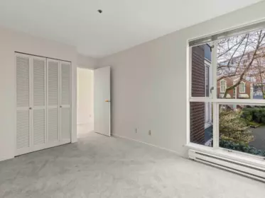 Garden / Landscaping Photo of 202 1551 Mariner Walk, Vancouver, BC