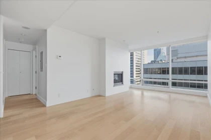 2206 1111 Alberni Street, Vancouver, BC, Vancouver — Apartment/Condo for sale