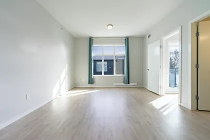 PH27 6283 Kingsway, Burnaby, BC, Burnaby — Apartment/Condo for sale
